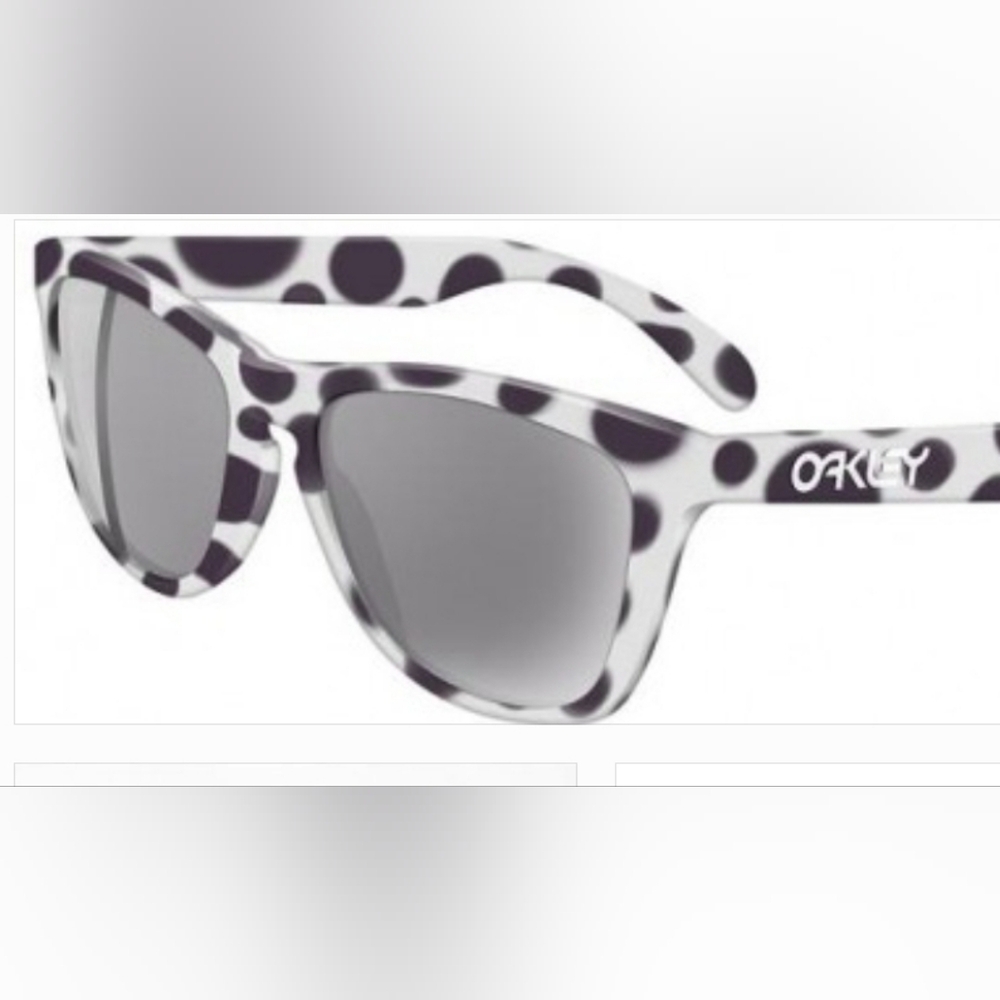 OAKLEY Limited Edition frogskins in Dalmatian (black & white dog spots (03-151)